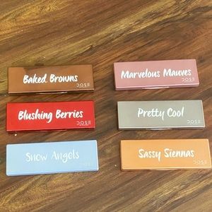 DOSE OF COLORS ✨ palettes